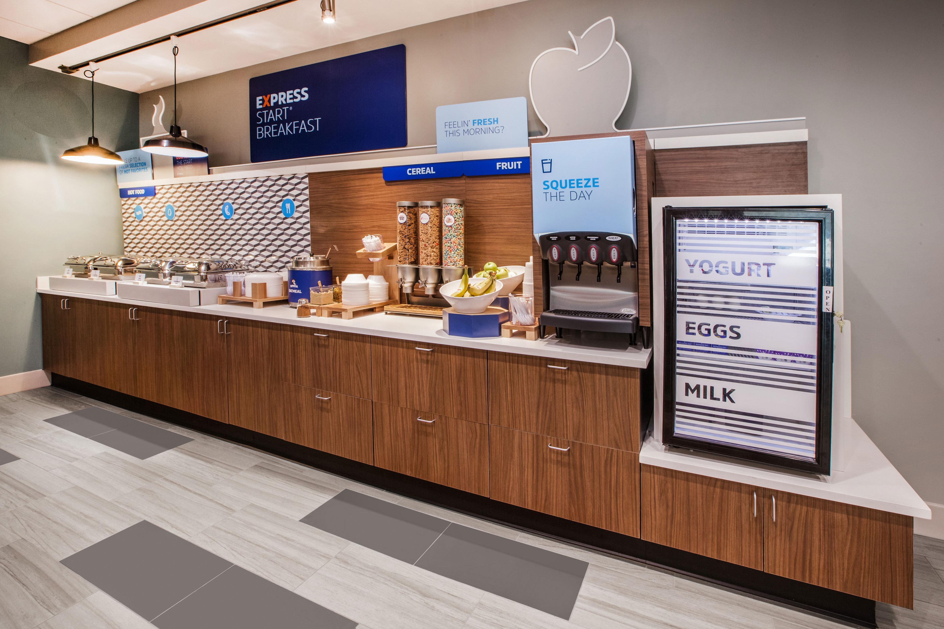 Holiday Inn Express Hastings By Ihg Buitenkant foto