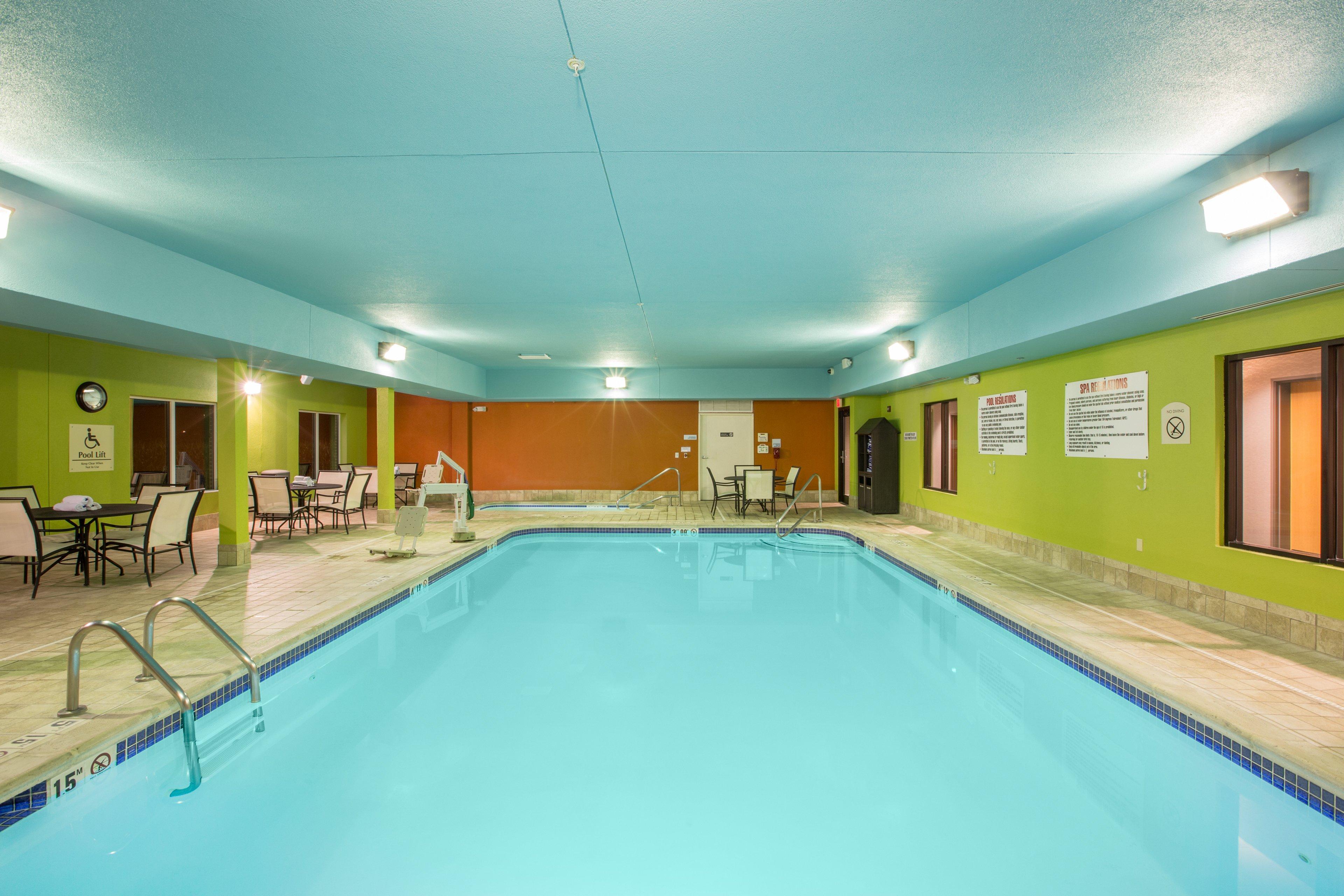 Holiday Inn Express Hastings By Ihg Buitenkant foto