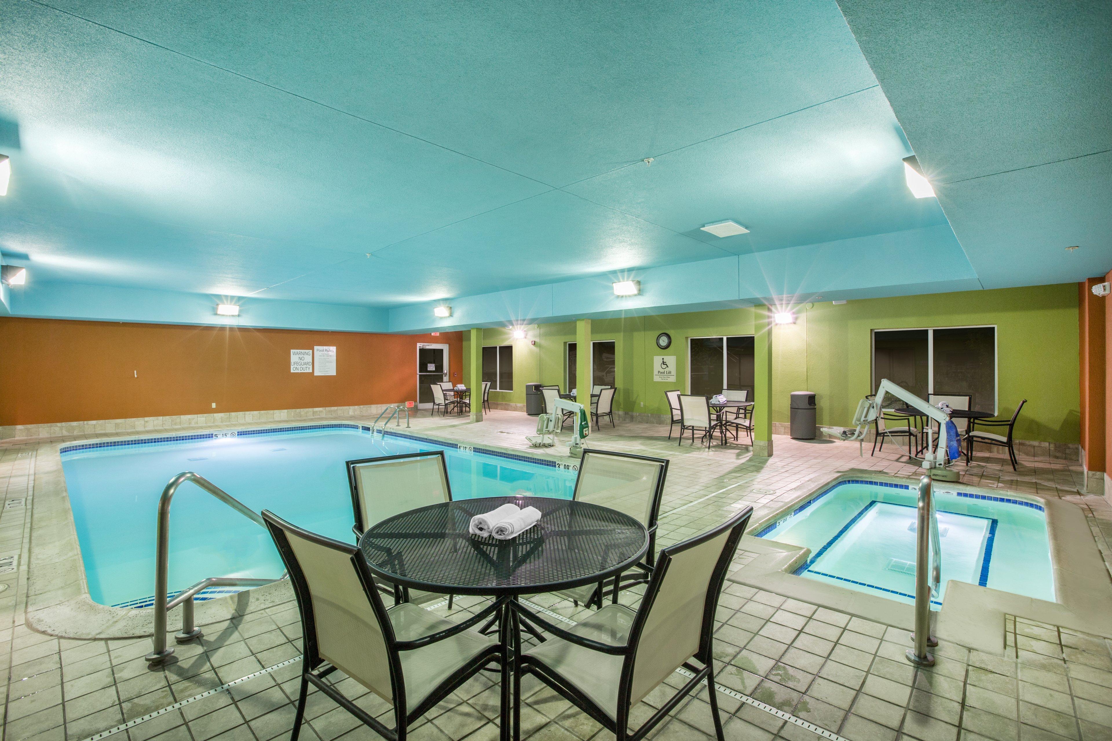 Holiday Inn Express Hastings By Ihg Buitenkant foto